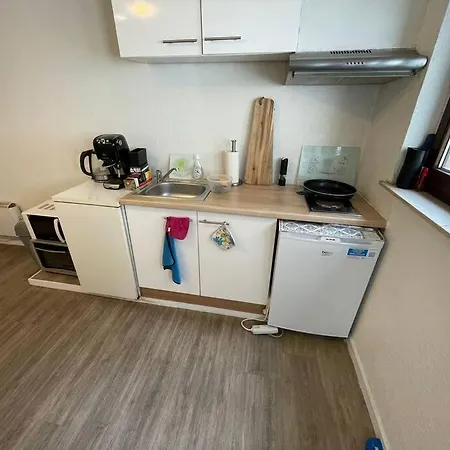Apartment For 2 With Garden In Centre *